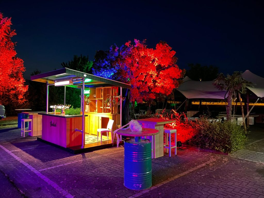 Emseq Rental Solutions decor